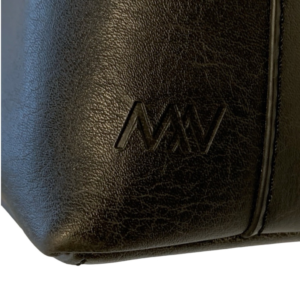 Matt & Nat Minty Vegan Messenger Bag - Vintage In Black - Picture 10 of 14